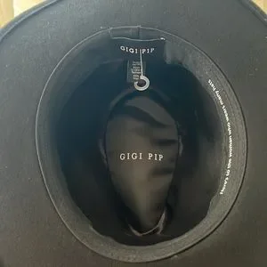 GIGI PIP | Accessories | Gigi Pip Womens Black Zephyr  display picture 1